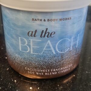 Bath & Body Works At The Beach Candle - Blue and Brown